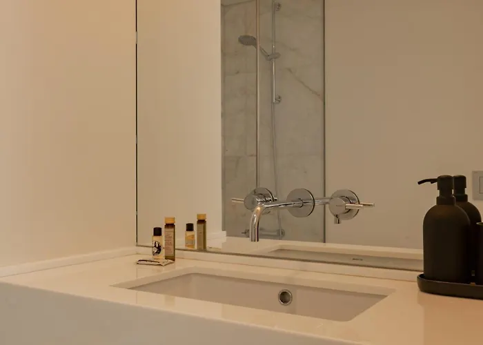 Bright 1 Bdr W/ Pool View By Lovelystay Apartmán Lisboa