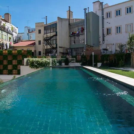 Bright 1 Bdr W/ Pool View By Lovelystay *